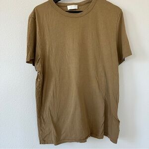 7 For All Mankind Mens Featherweight Tee Size L (fits more like a medium)